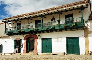 Hotel La Roca Plaza