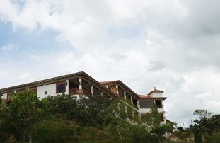 Hotel Puente Piedra