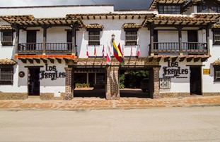 Hotel Los Frayles